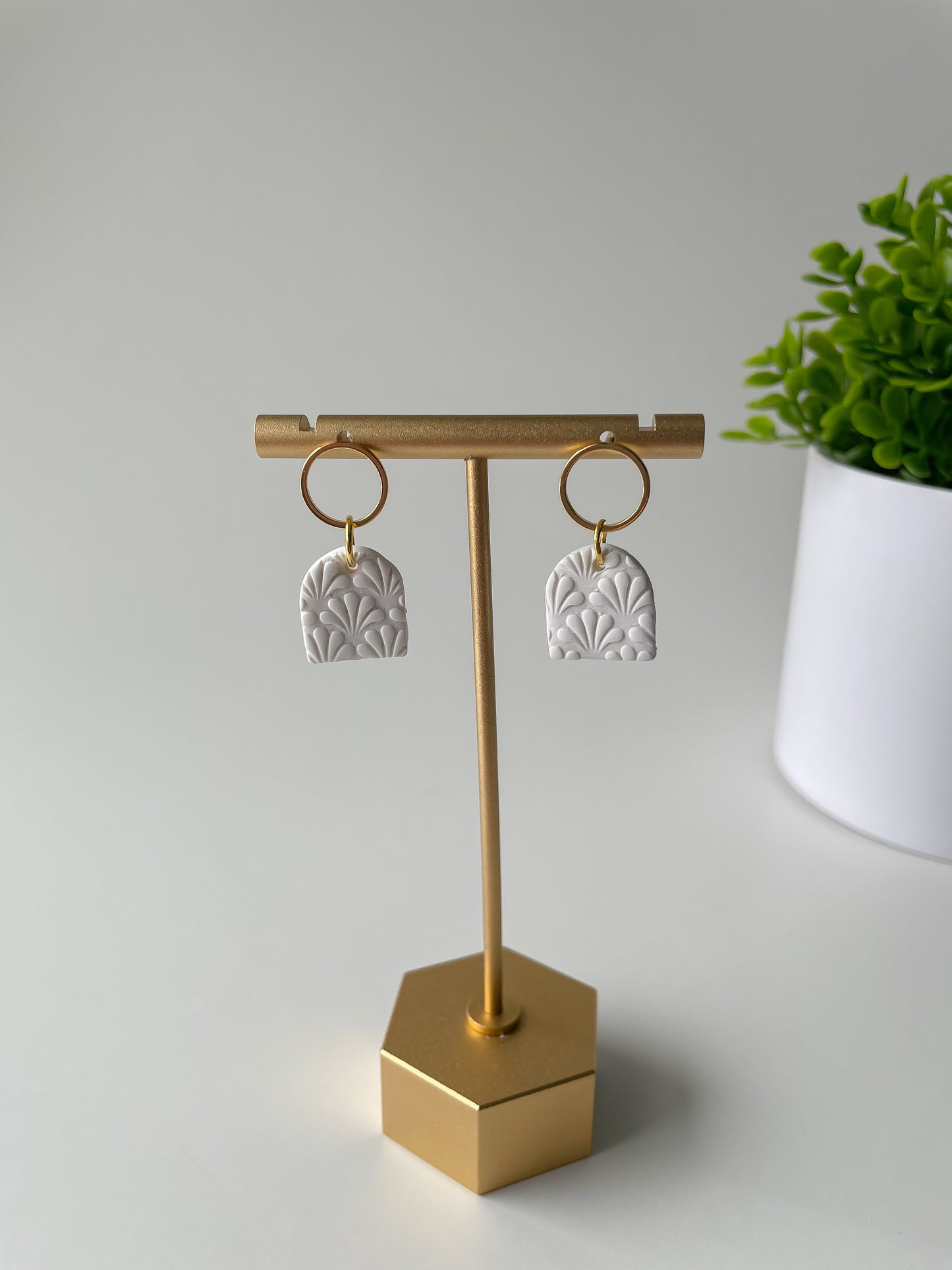 Elain | Igloo | Gold