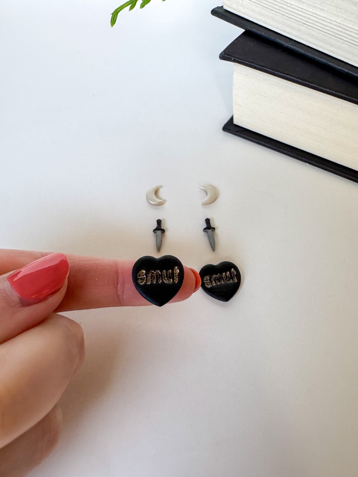 Romantasy Studs