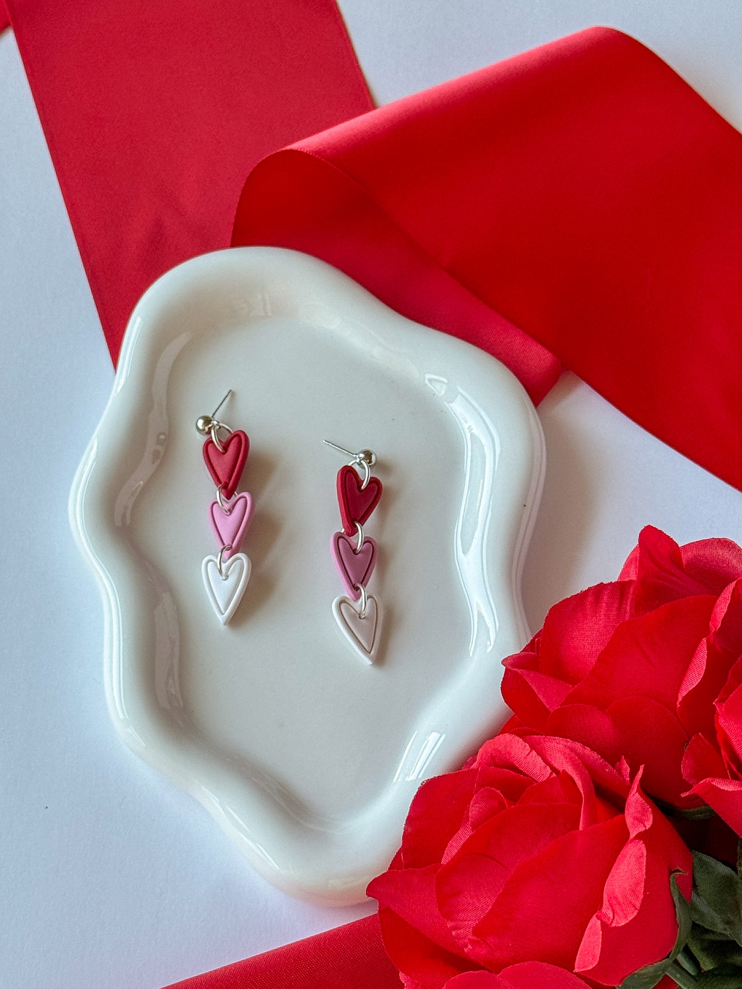 Loves Me, Loves Me Not, Loves Me