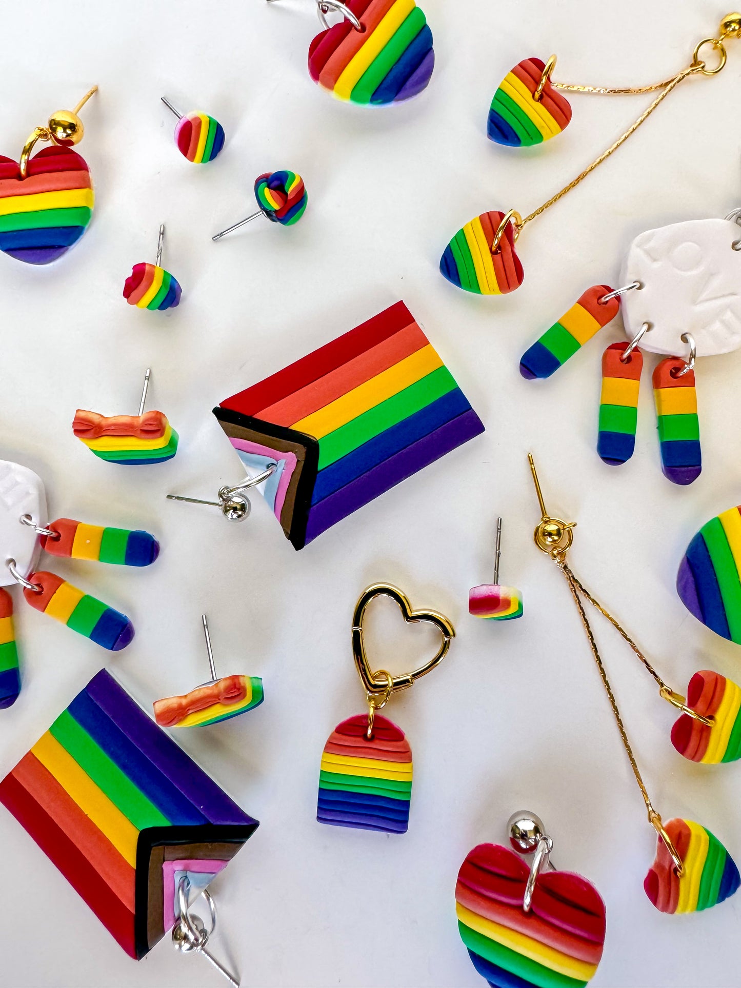 Teenie Rainbow Hearts