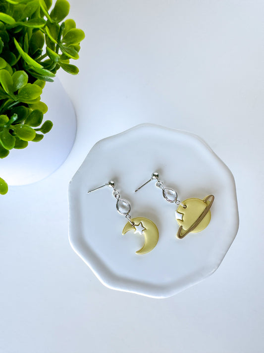 To The Moon & To Saturn | Folklore