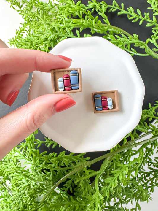 Bookshelf Studs