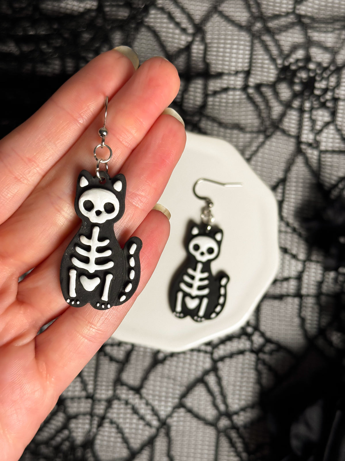Pet Cemetery | Cat