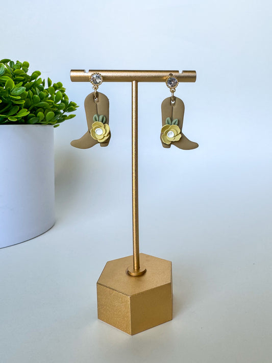 Cowboy Like Me | Evermore