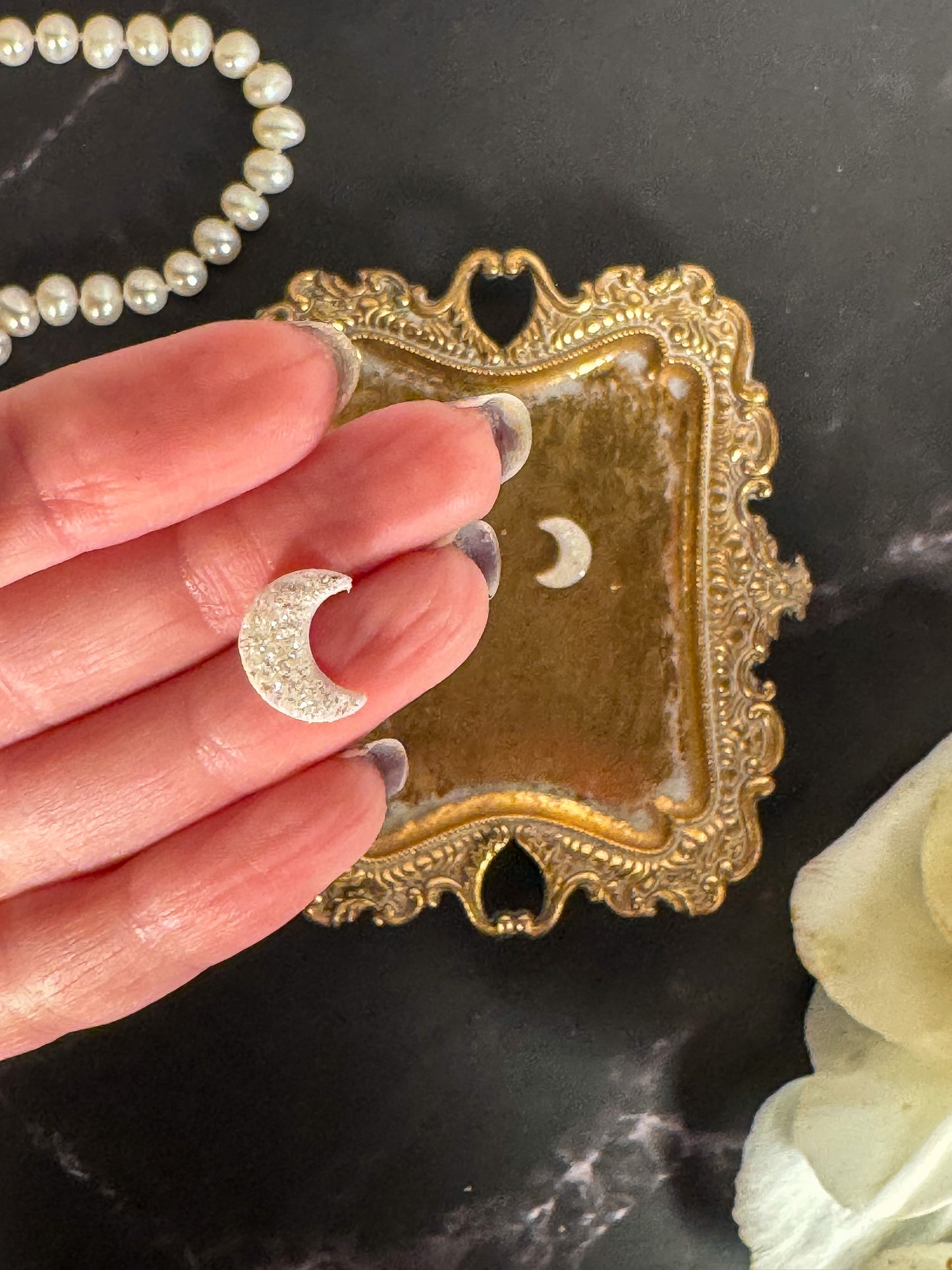 Moon Studs