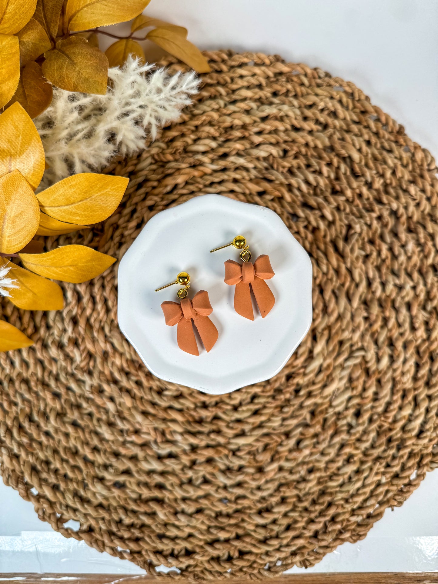 Flirty Bows for Fall | Dangles