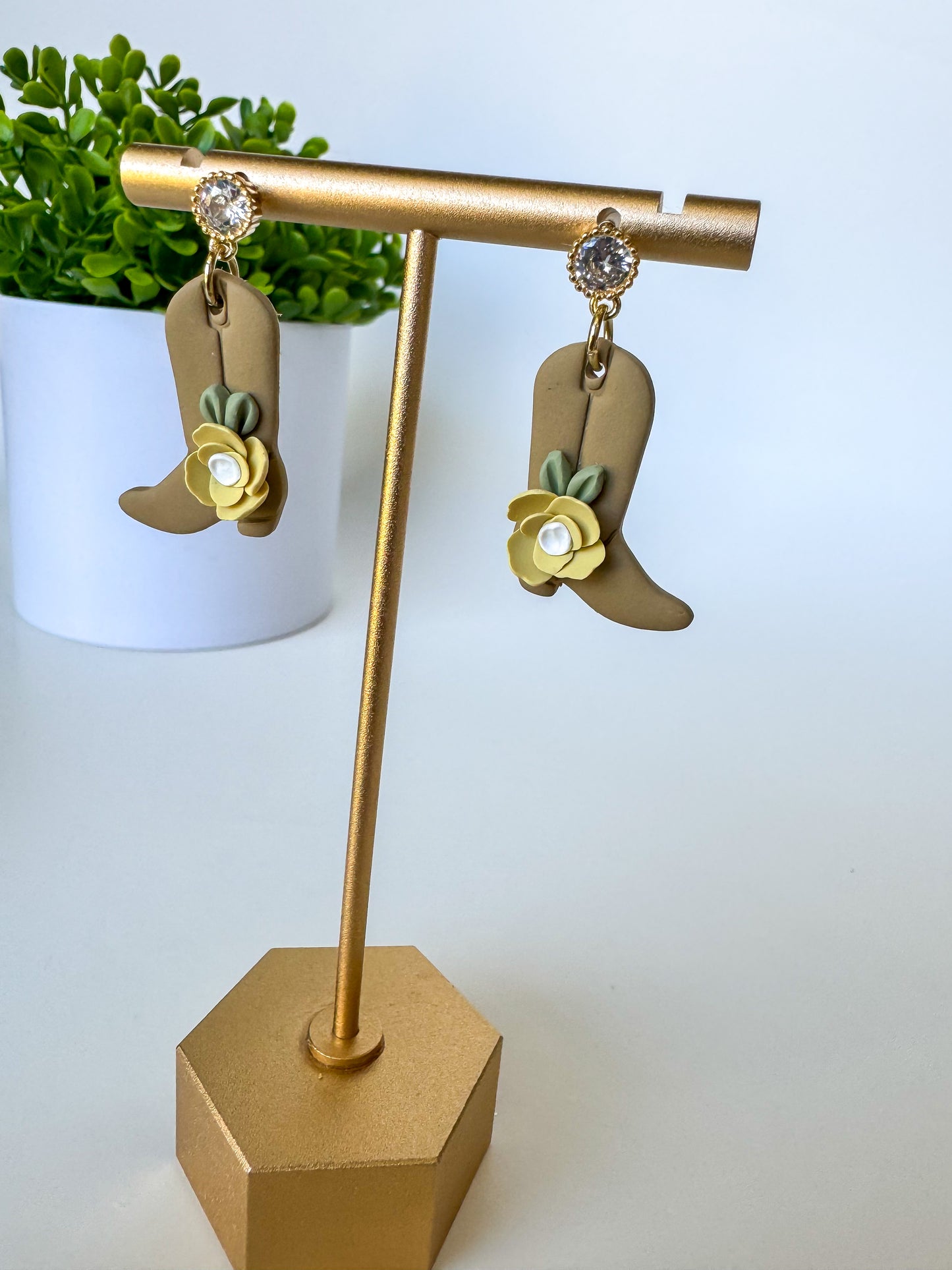 Cowboy Like Me | Evermore